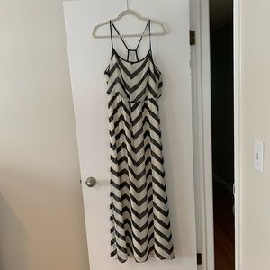 Bisou Bisou Chevron Maxi Dress